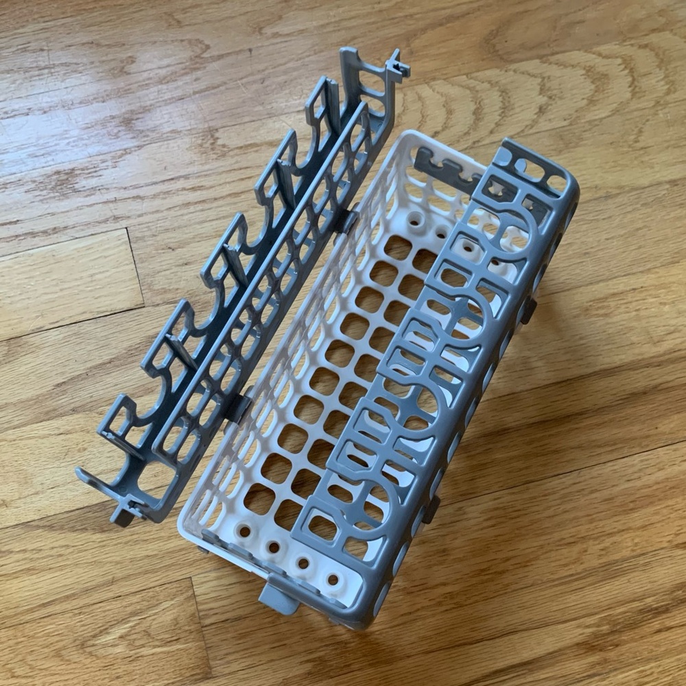 OXO tot dishwasher basket gray EUC no flaws